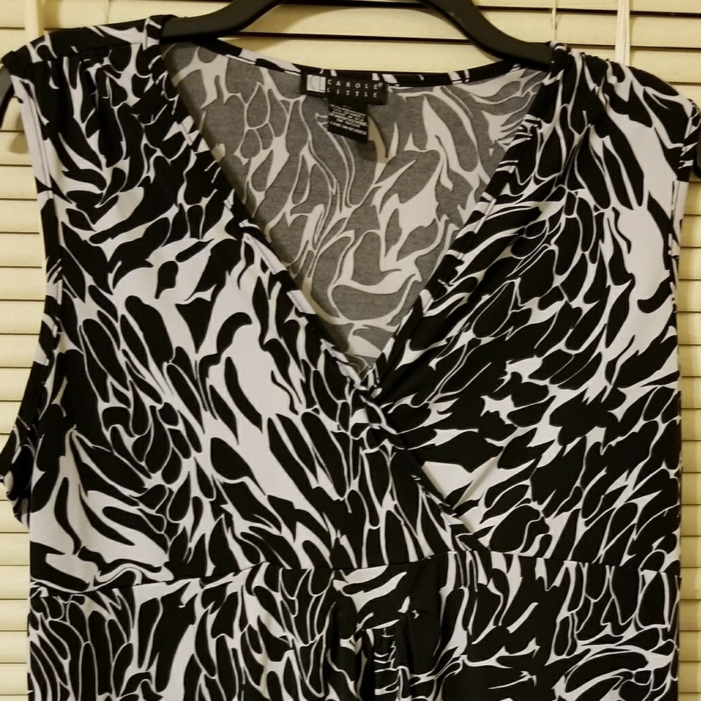 Carole Little Black & White Classy Sleeveless Top